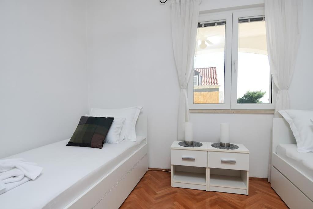 Wave N' Sea Apartment With A Private Pool Dubrovník Exteriér fotografie