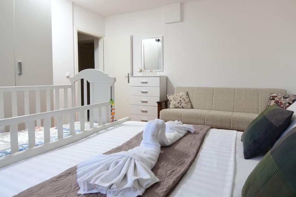 Wave N' Sea Apartment With A Private Pool Dubrovník Exteriér fotografie